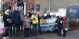 NEU members taking part in the 6th form colleges strike on 20th November 2019