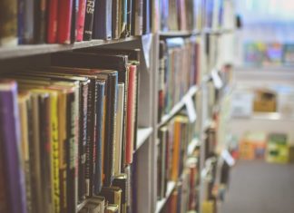 Books in a school library. Keywords: school closures closed NEU National Education Union strike